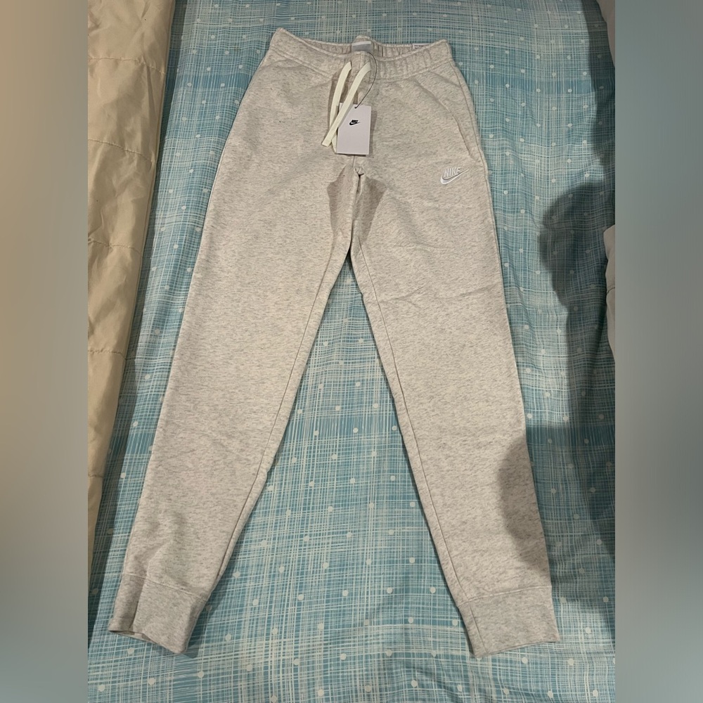 Nike Women Joggers